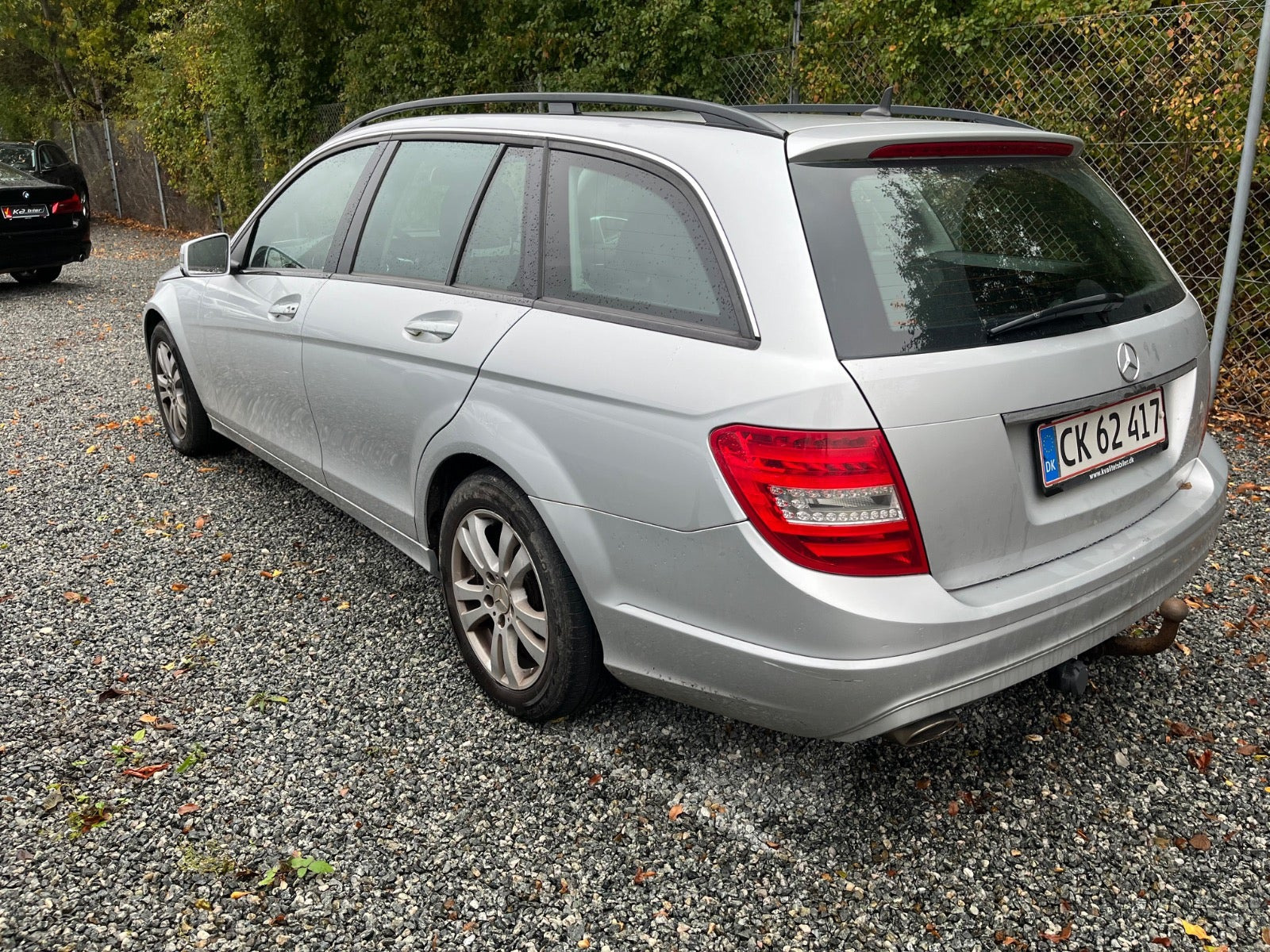 Sølv Mercedes C180 fra 2014