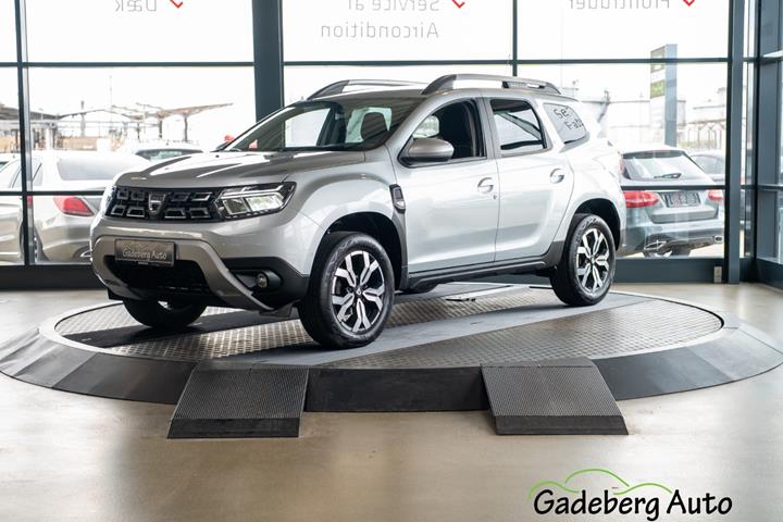 Sølv Dacia Duster fra 2021