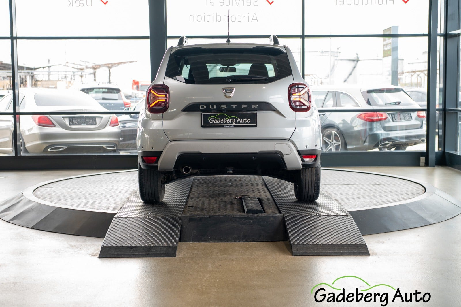 Sølv Dacia Duster fra 2021