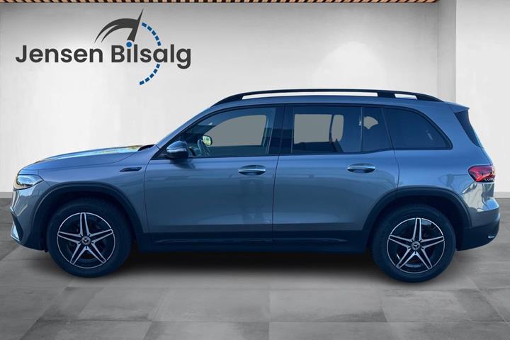 Grå Mercedes EQB300 fra 2022