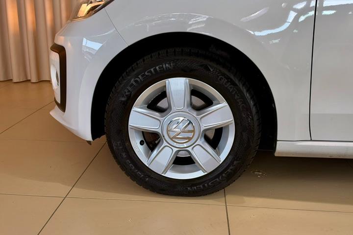 Hvid VW UP! fra 2017
