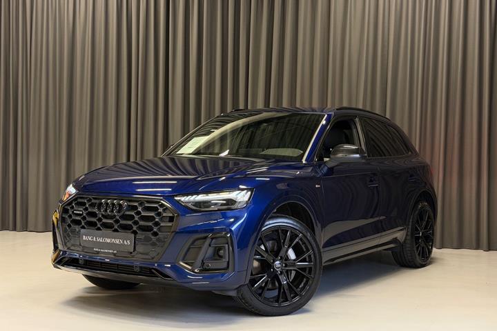 Blå Audi Q5 fra 2022