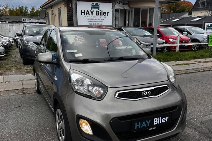 Brun Kia Picanto fra 2014