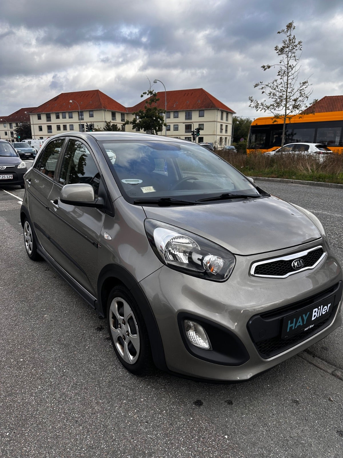 Brun Kia Picanto fra 2014