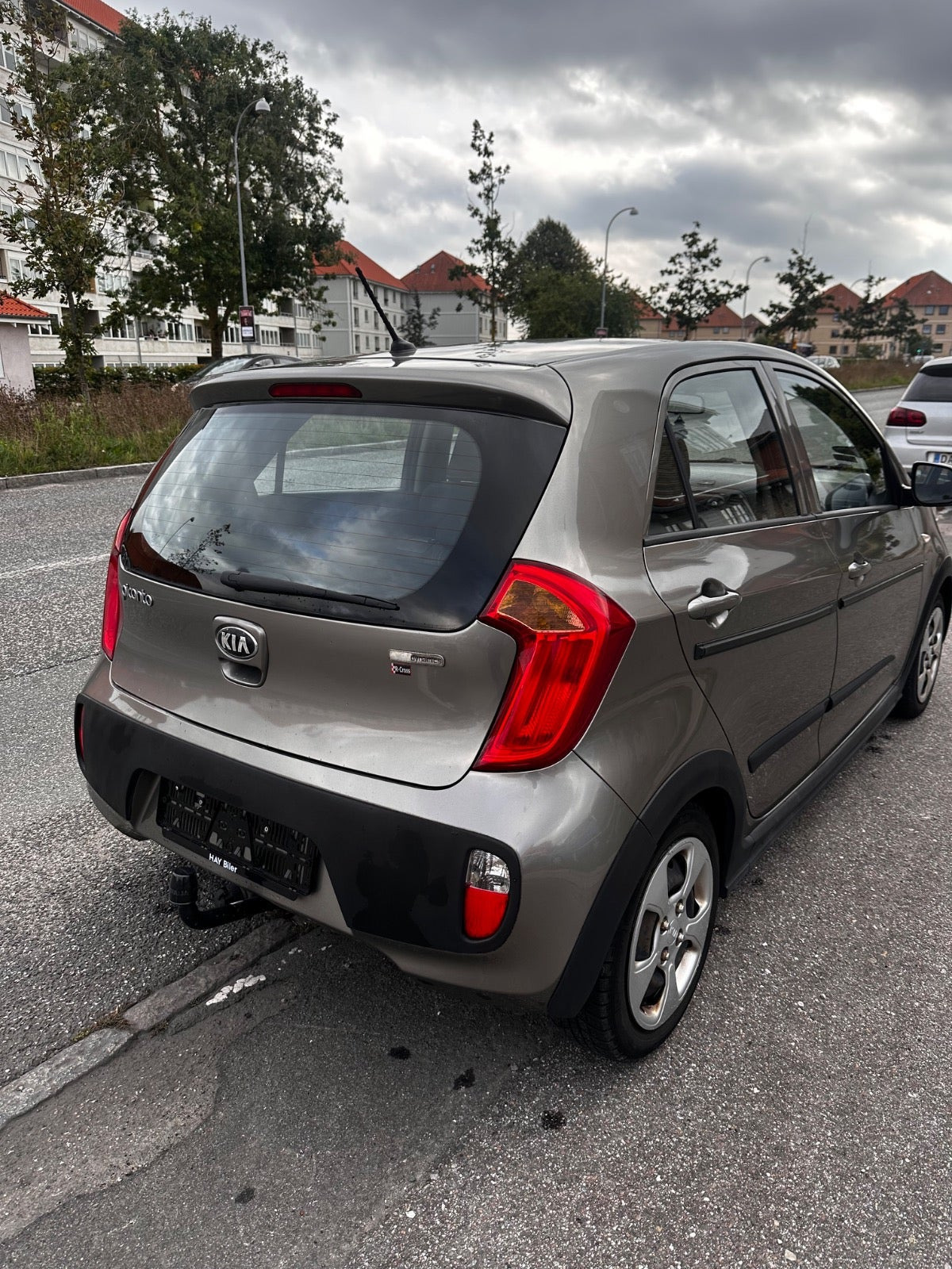 Brun Kia Picanto fra 2014