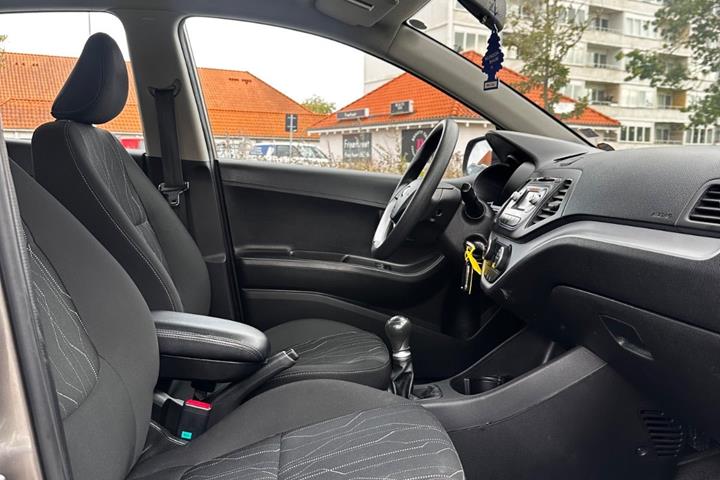 Brun Kia Picanto fra 2014