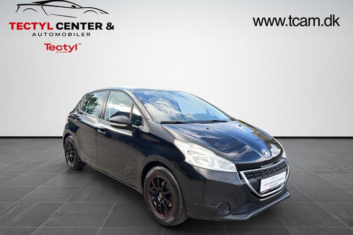 Sort Peugeot 208 fra 2012