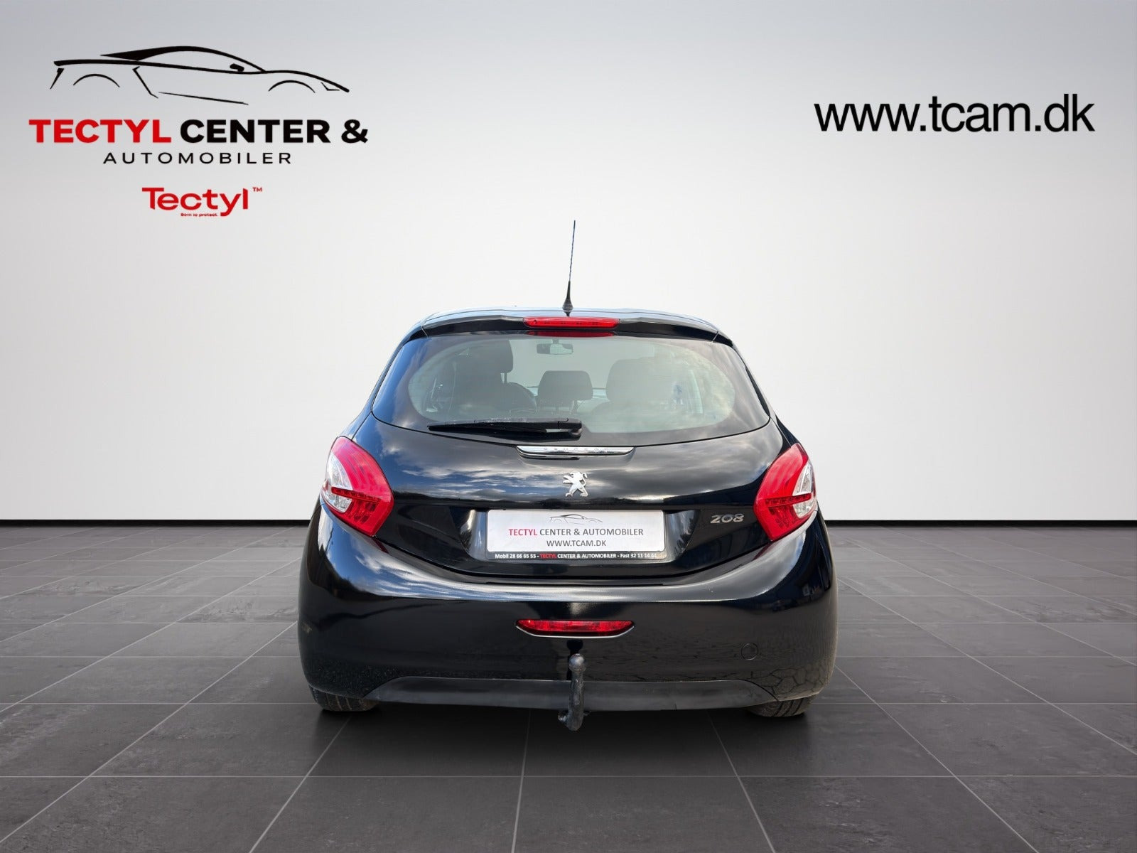 Sort Peugeot 208 fra 2012