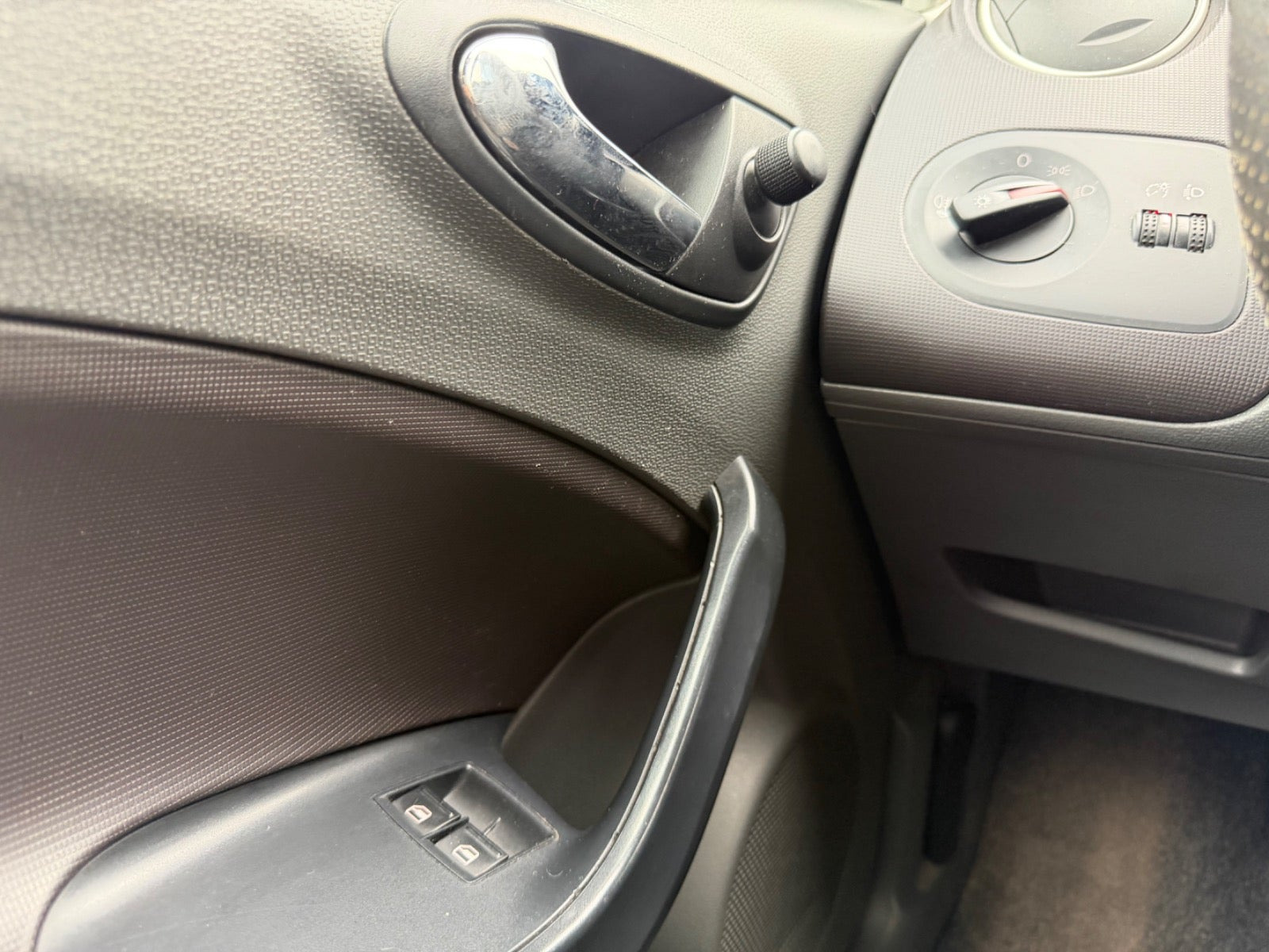 Grøn Seat Ibiza fra 2009