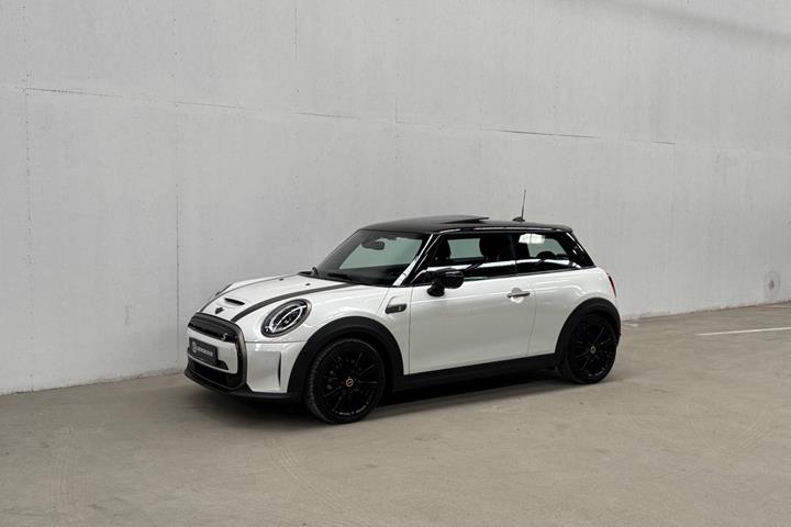 Hvid Mini Cooper SE fra 2023