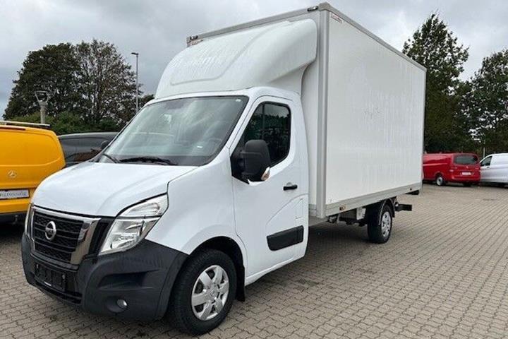 Hvid Nissan NV400 fra 2021