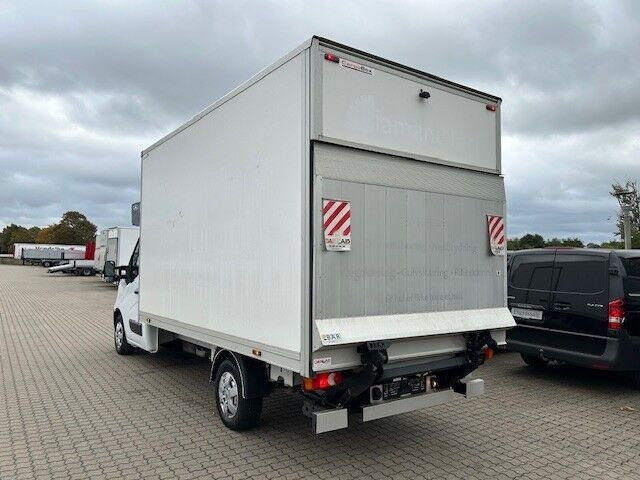 Hvid Nissan NV400 fra 2021