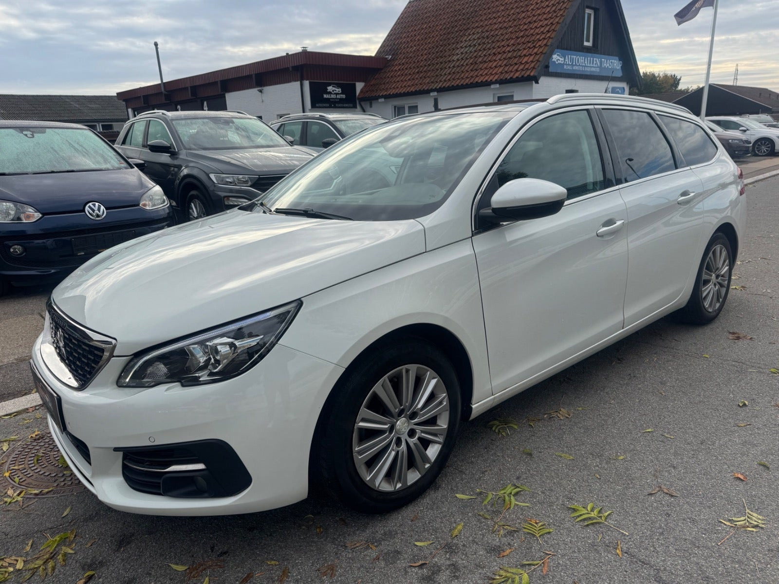 undefined Peugeot 308 fra 2017