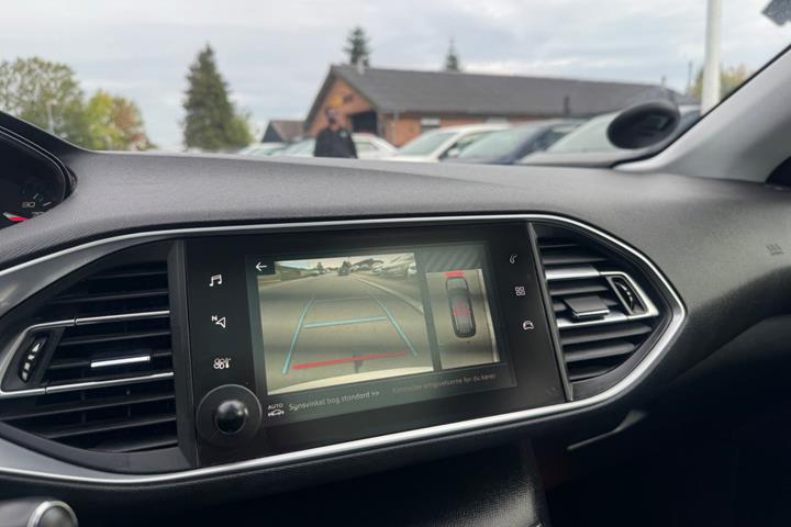 undefined Peugeot 308 fra 2017