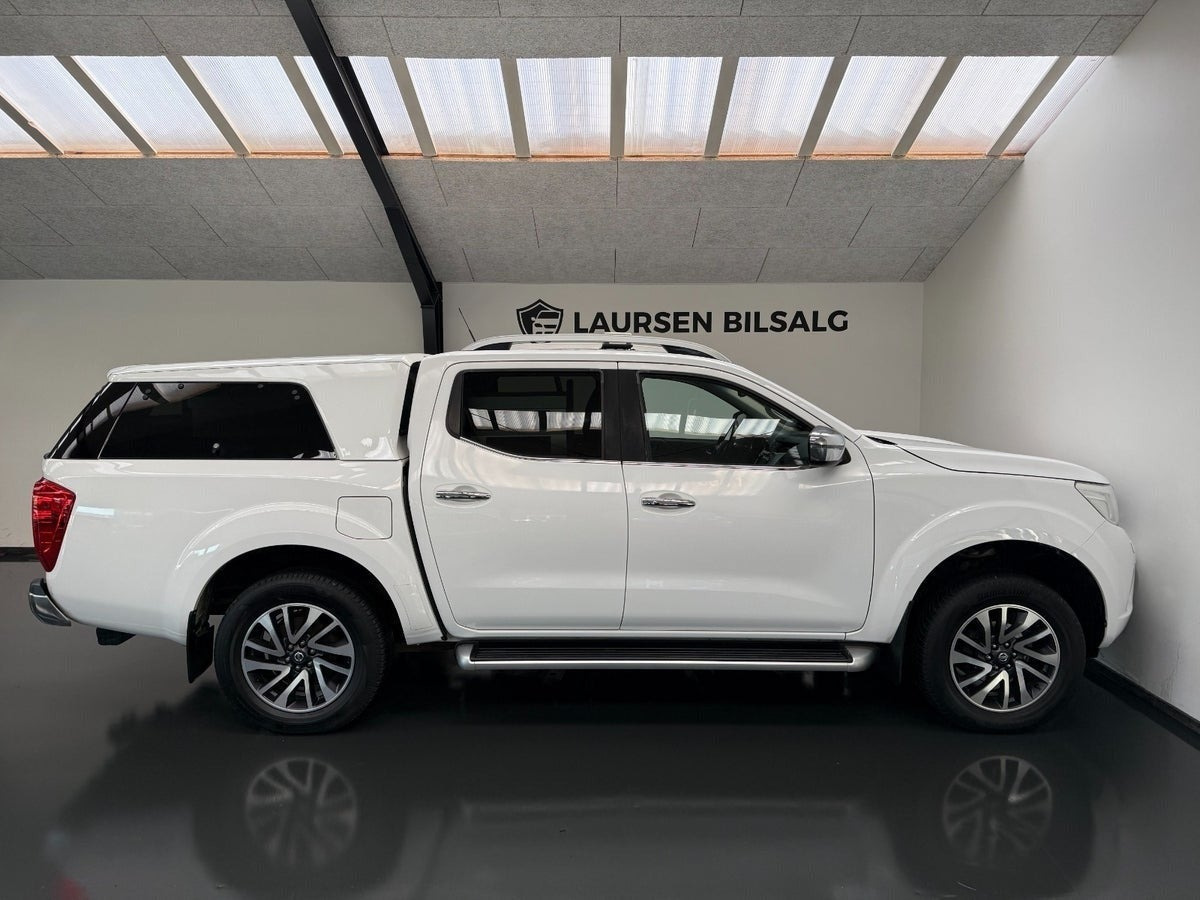 Hvid Nissan Navara fra 2016