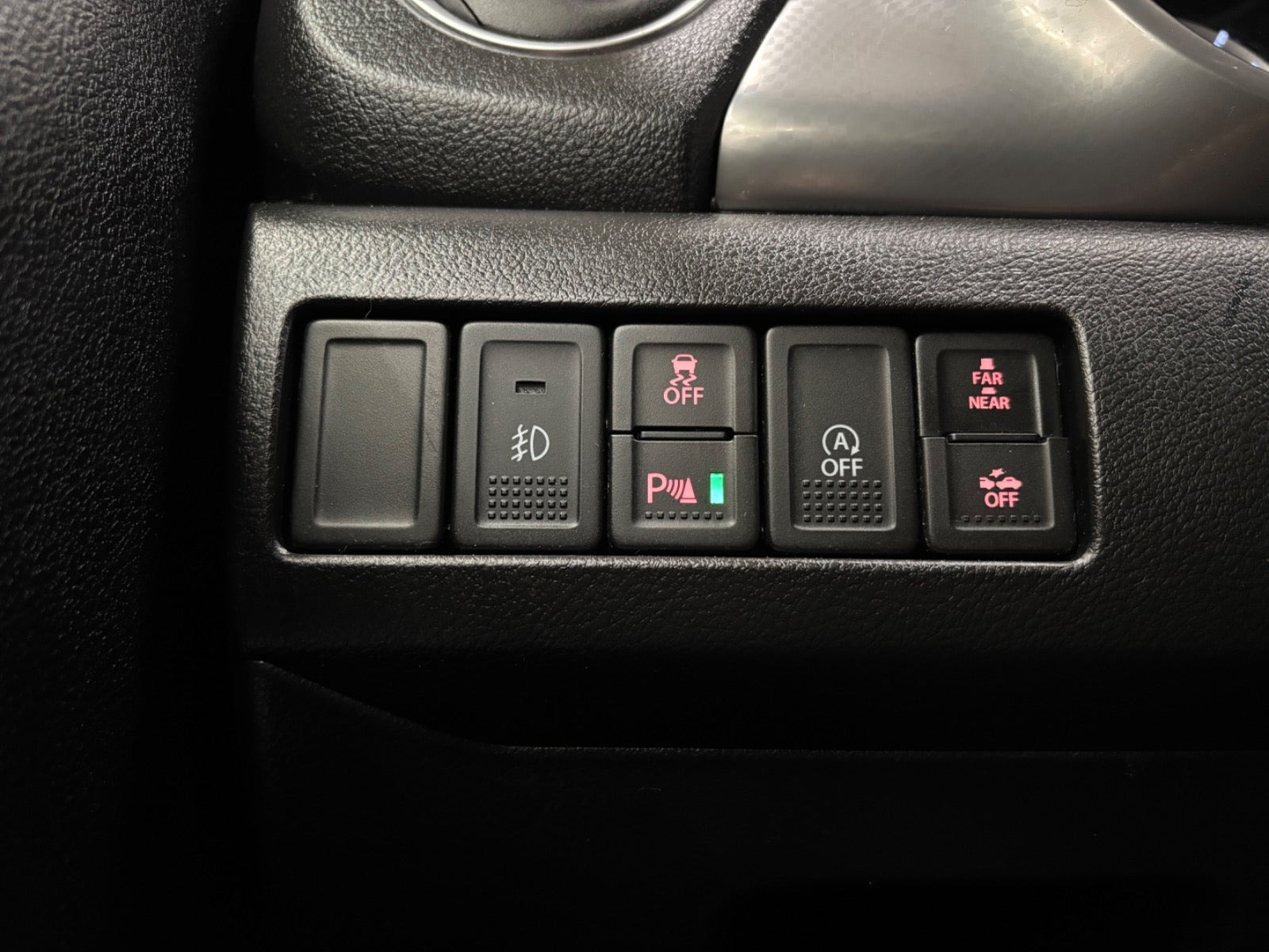 Sort Suzuki Vitara fra 2016