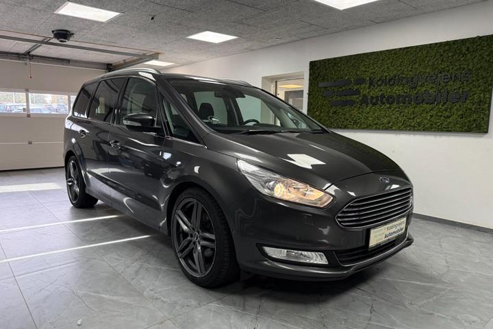 undefined Ford Galaxy fra 2018 set udefra