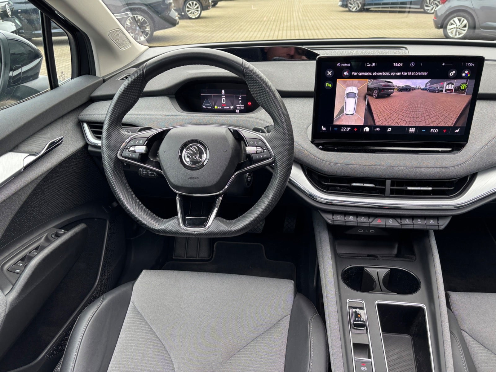 Sort Skoda Enyaq fra 2023