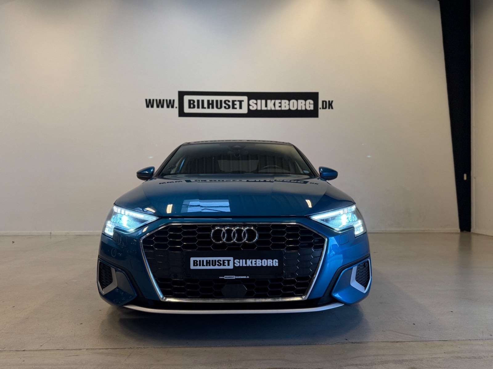 Hvid Audi A3 fra 2021