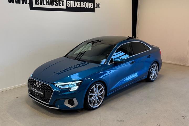 Hvid Audi A3 fra 2021