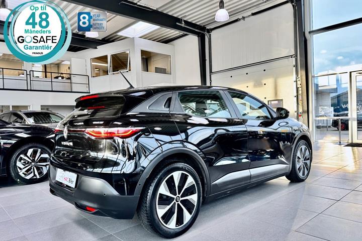 Sort Renault Megane E-Tech fra 2023