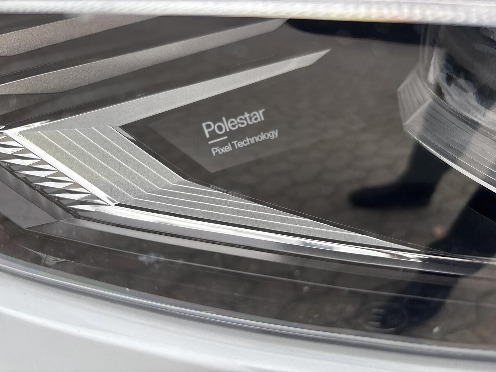 Hvid Polestar 2 fra 2022