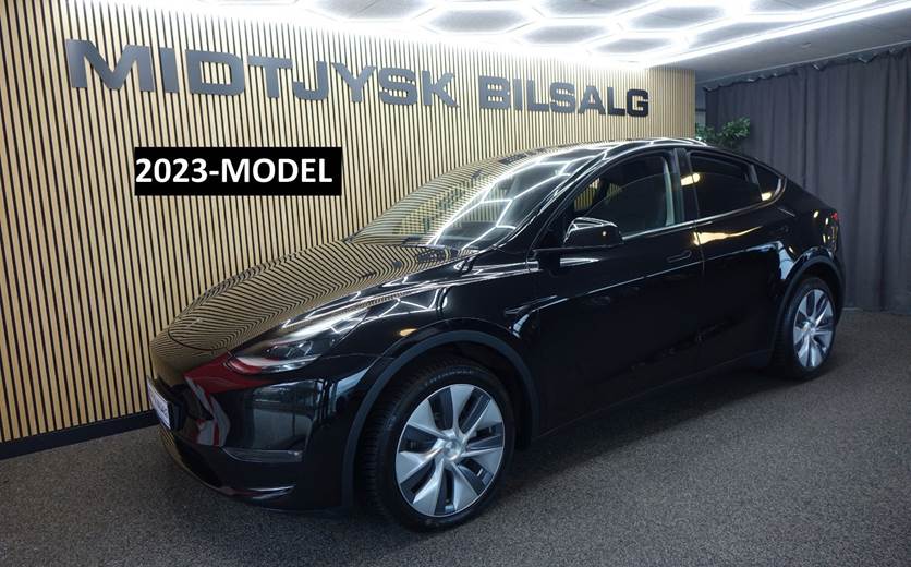 Tesla Model Y Long Range AWD