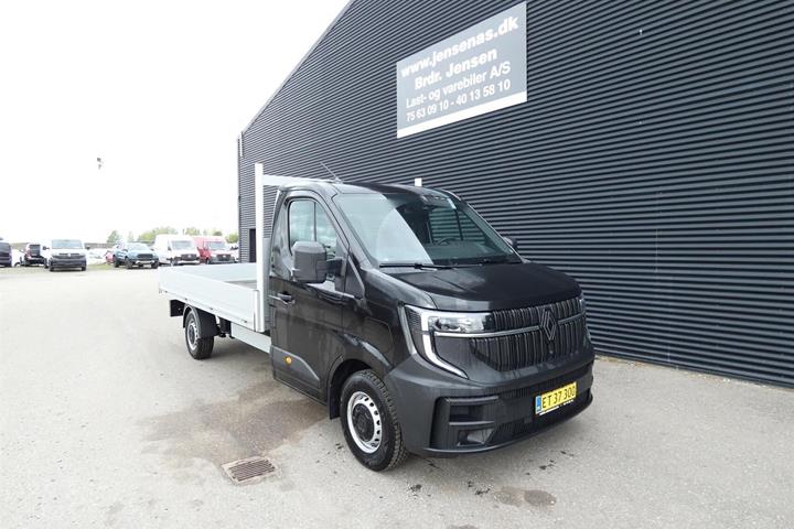 Sort Renault Master V T35 fra 2026