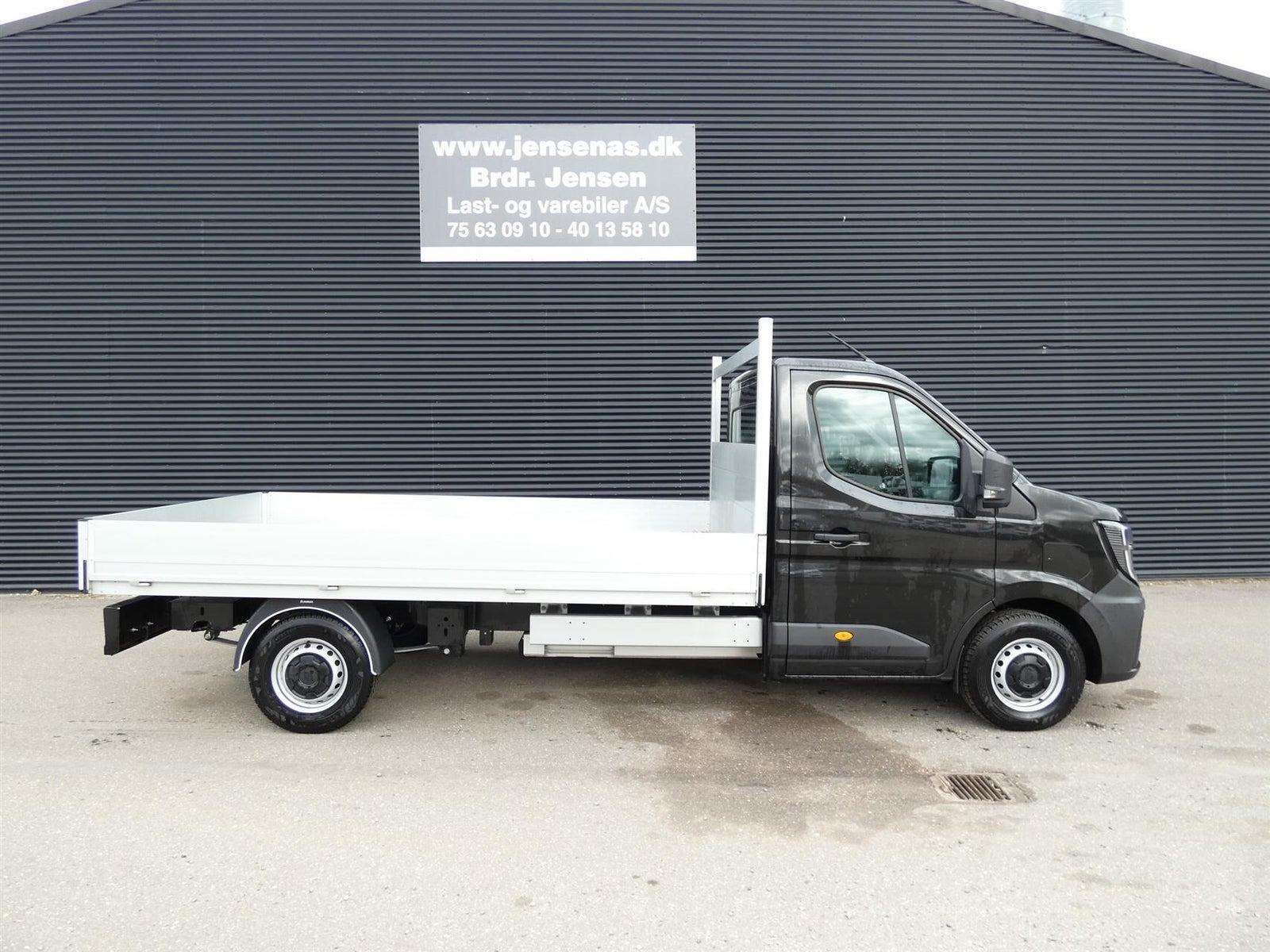 Sort Renault Master V T35 fra 2026