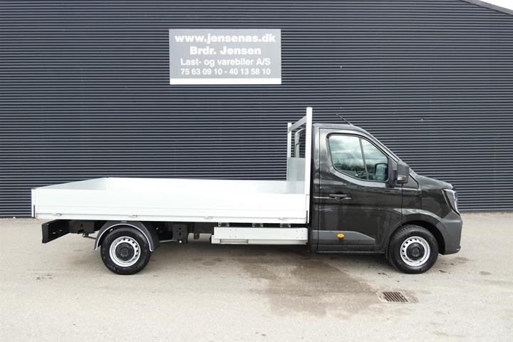 Sort Renault Master V T35 fra 2026