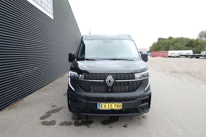 Sort Renault Master V T35 fra 2026