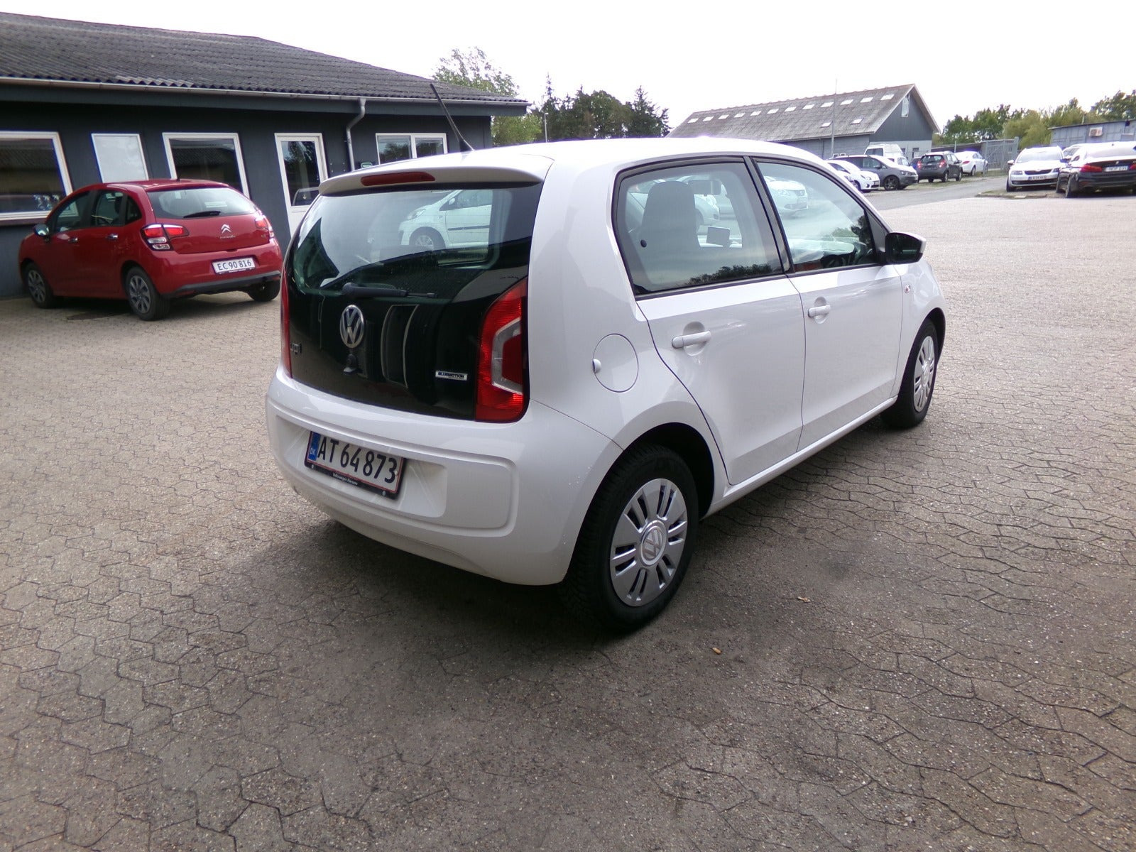 Hvid VW UP! fra 2015