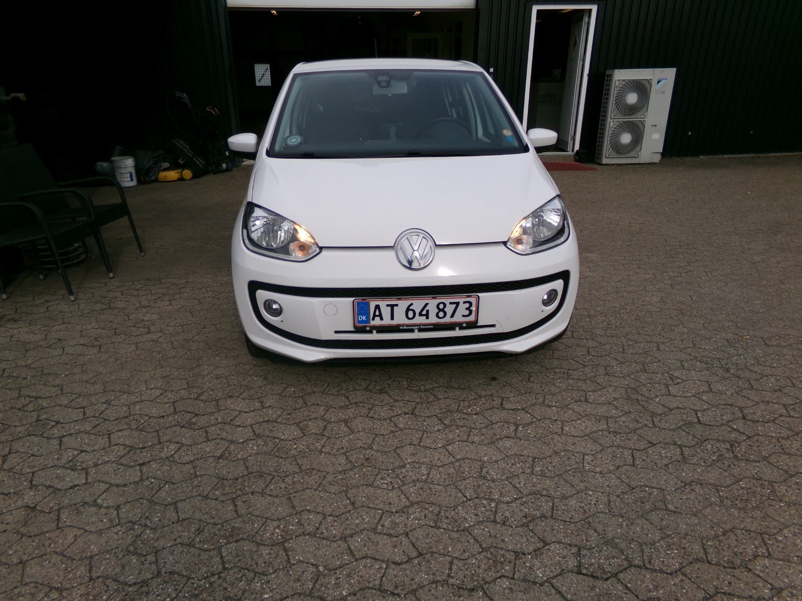Hvid VW UP! fra 2015