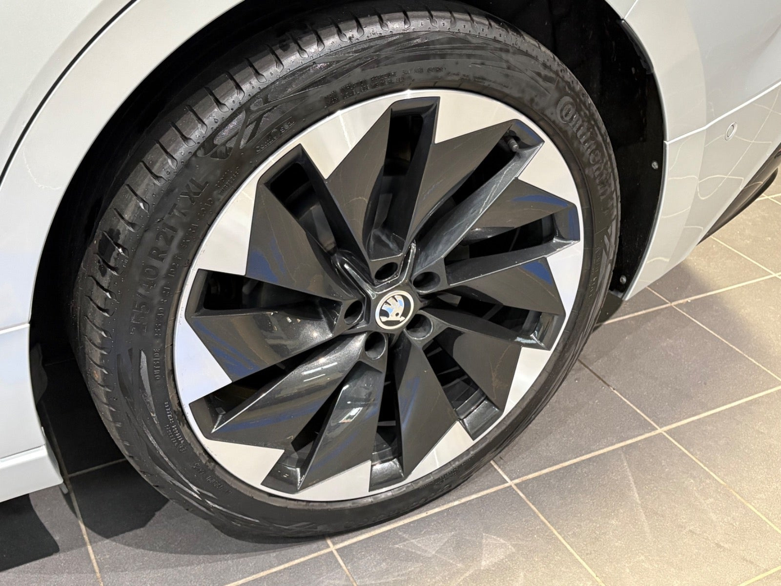 Sølv Skoda Enyaq fra 2022