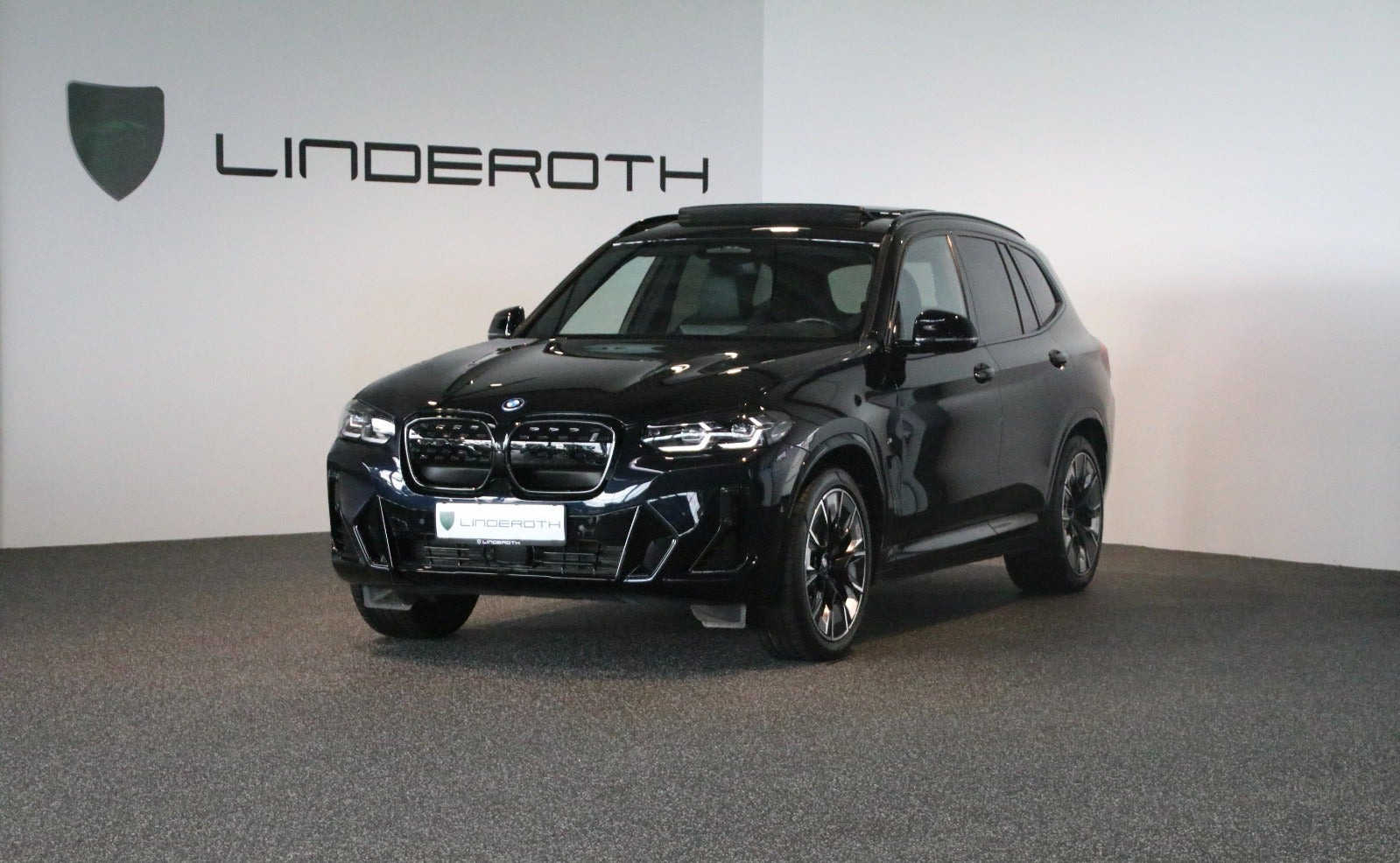 BMW iX3 Charged Plus M-Sport