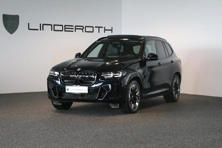 Sort BMW iX3 fra 2023