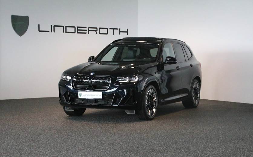 BMW iX3 Charged Plus M-Sport