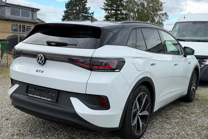 Hvid VW ID.4 fra 2023