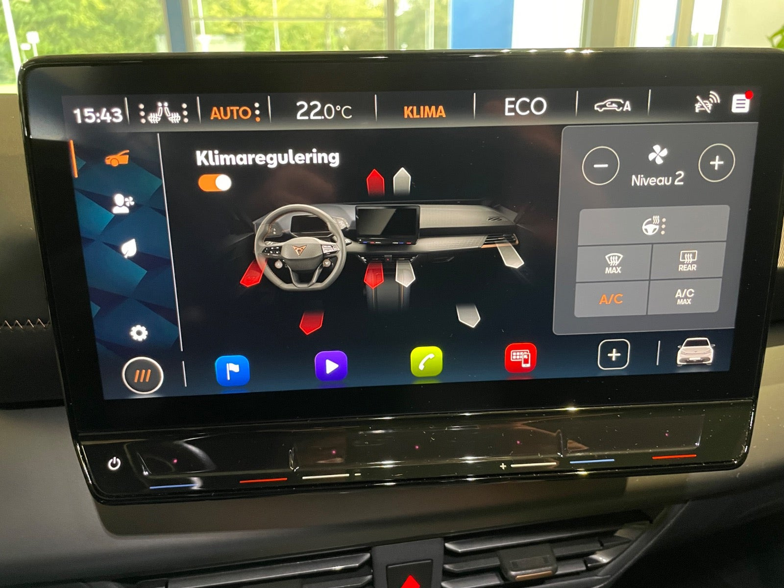 Blå Cupra Born fra 2024