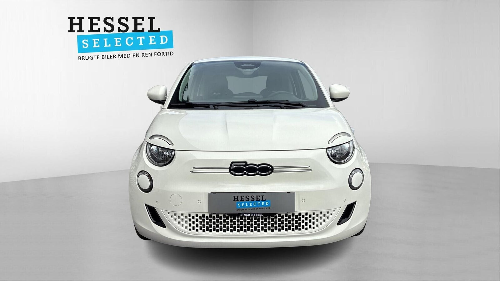 Hvid Fiat 500e fra 2024