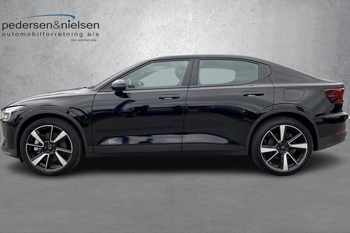 Sort Polestar 2 fra 2023