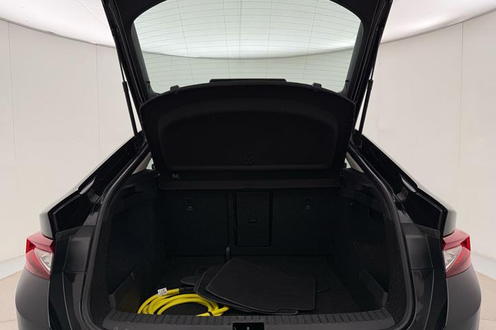 Sort Skoda Enyaq fra 2024