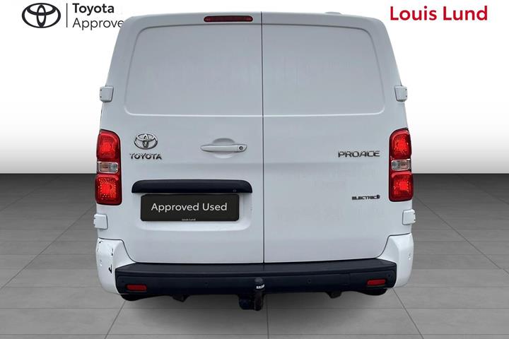 Hvid Toyota Proace Electric fra 2021