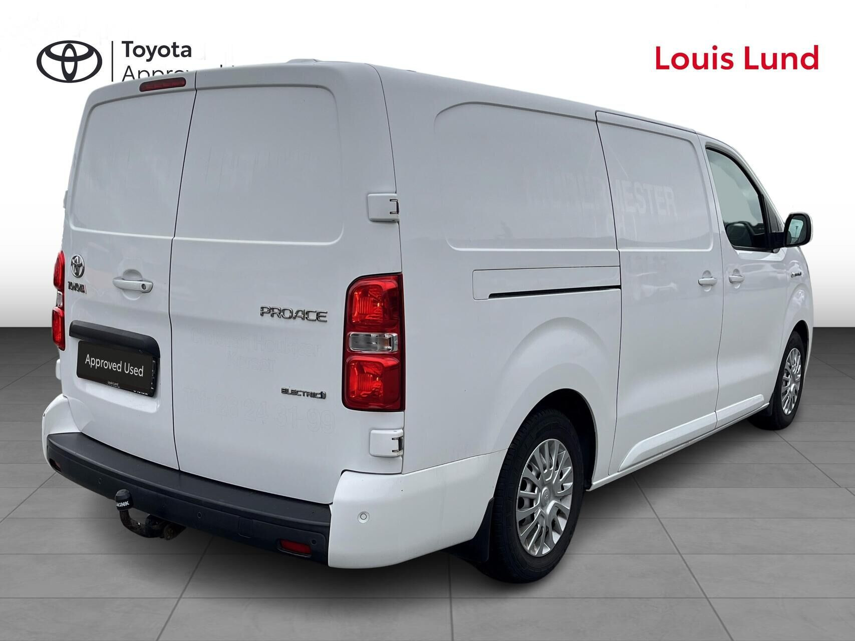 Hvid Toyota Proace Electric fra 2021