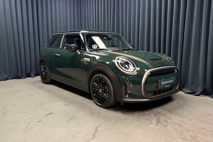 Grøn Mini Cooper fra 2023
