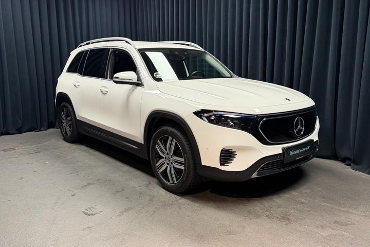 Hvid Mercedes EQB250+ fra 2023