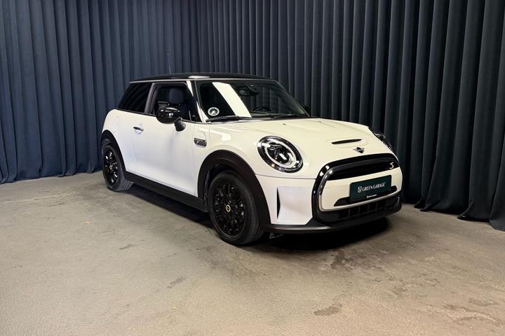 Hvid Mini Cooper fra 2023