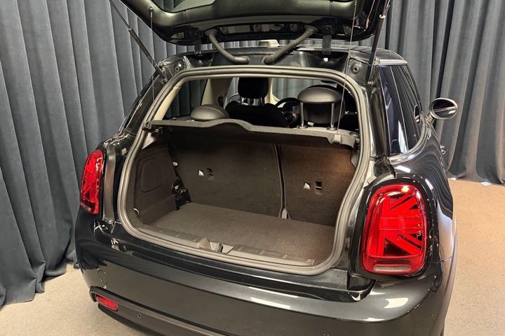Sort Mini Cooper fra 2023