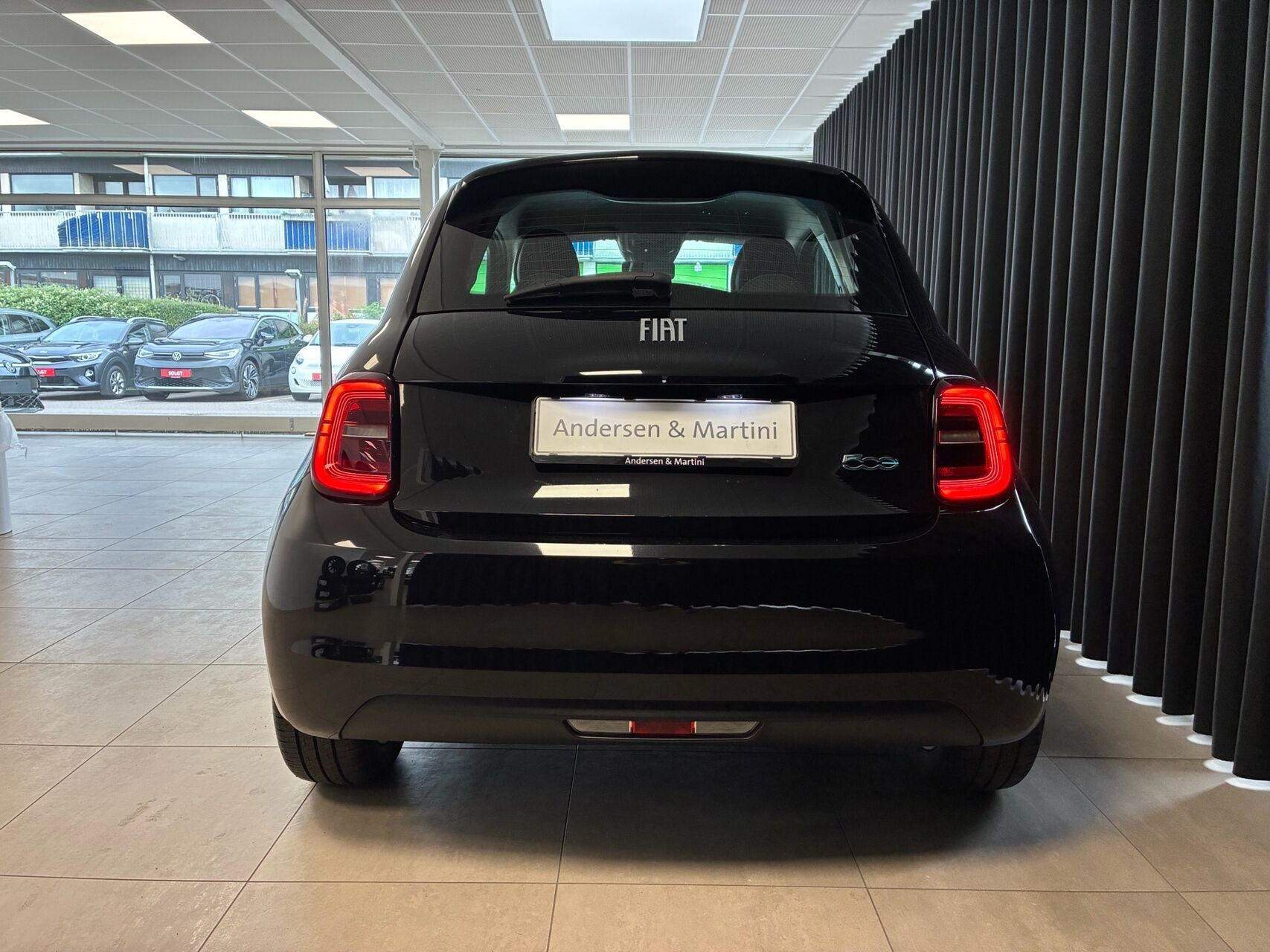 Sort Fiat 500e fra 2023