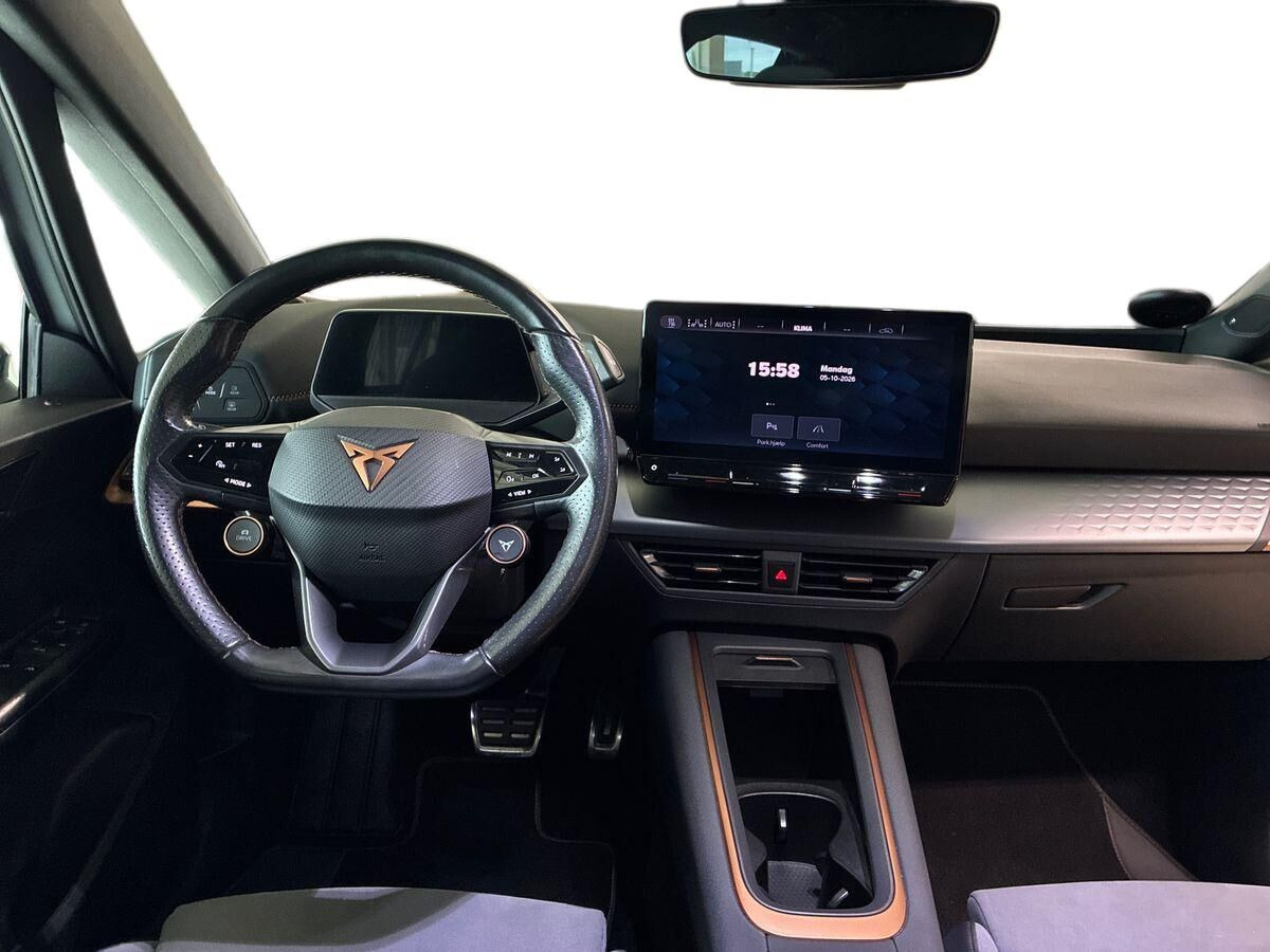 Grå Cupra Born fra 2022